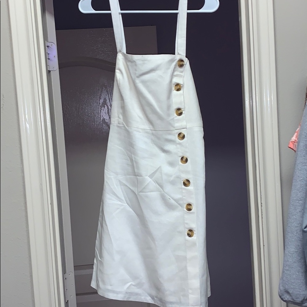 Lulu’s Louetta White Button Down Dress